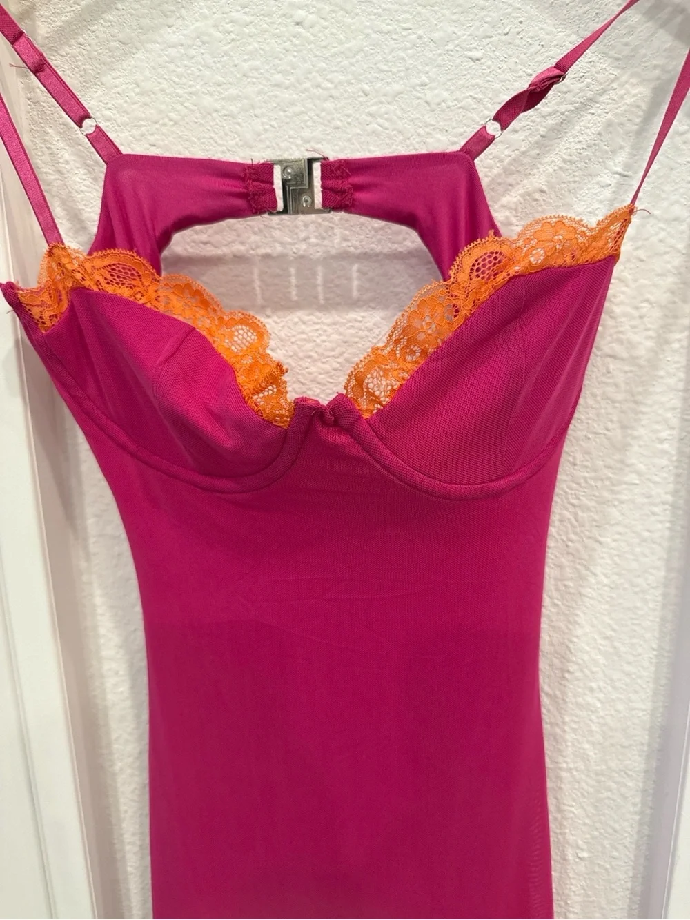 Outcast Fuchsia Bustier Maxi Dress Orange Lace Open Back Small - Picture 3 of 5